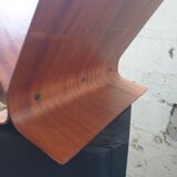 Magazine rack of Paul Rowan for Umbra
