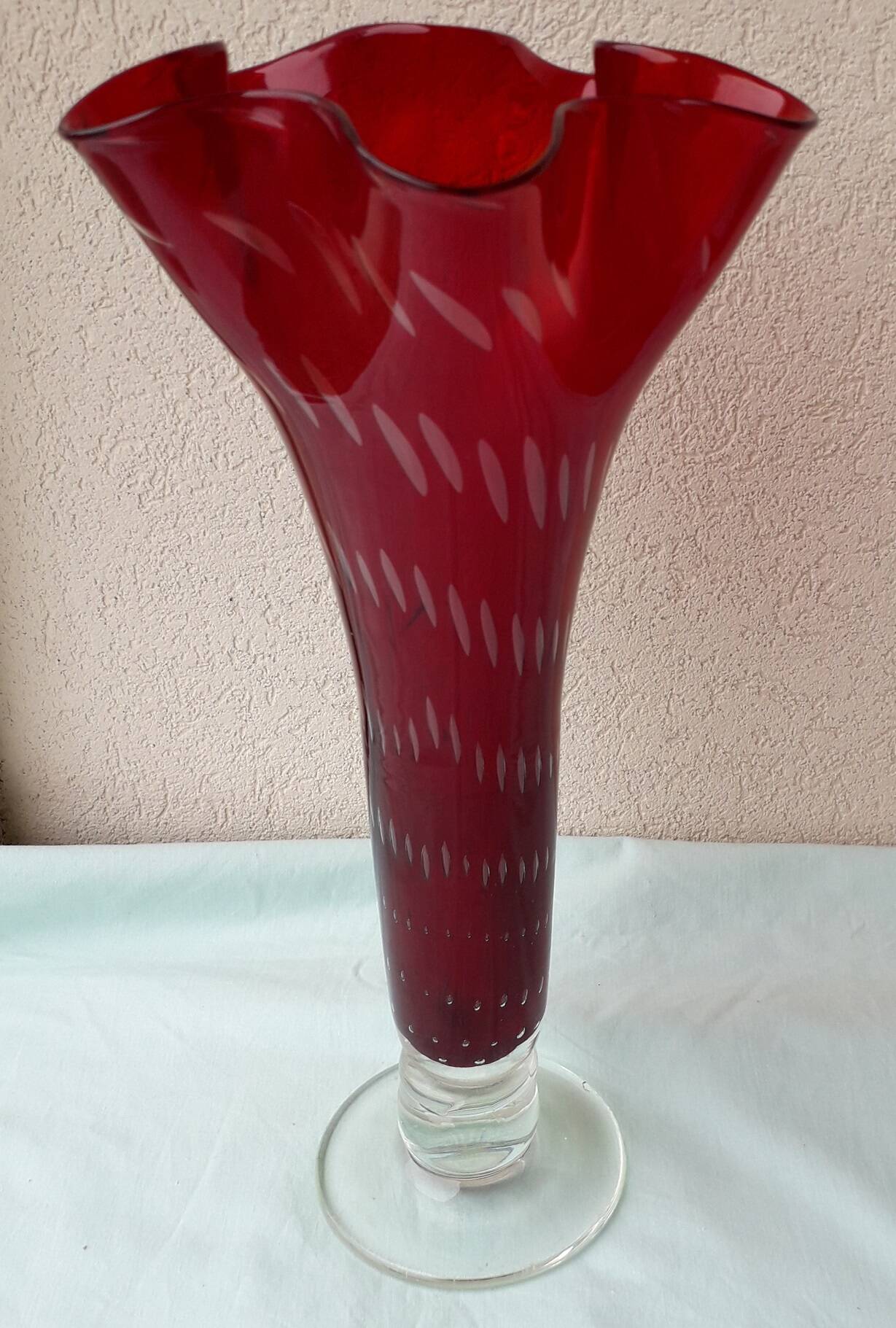 Red glass vase