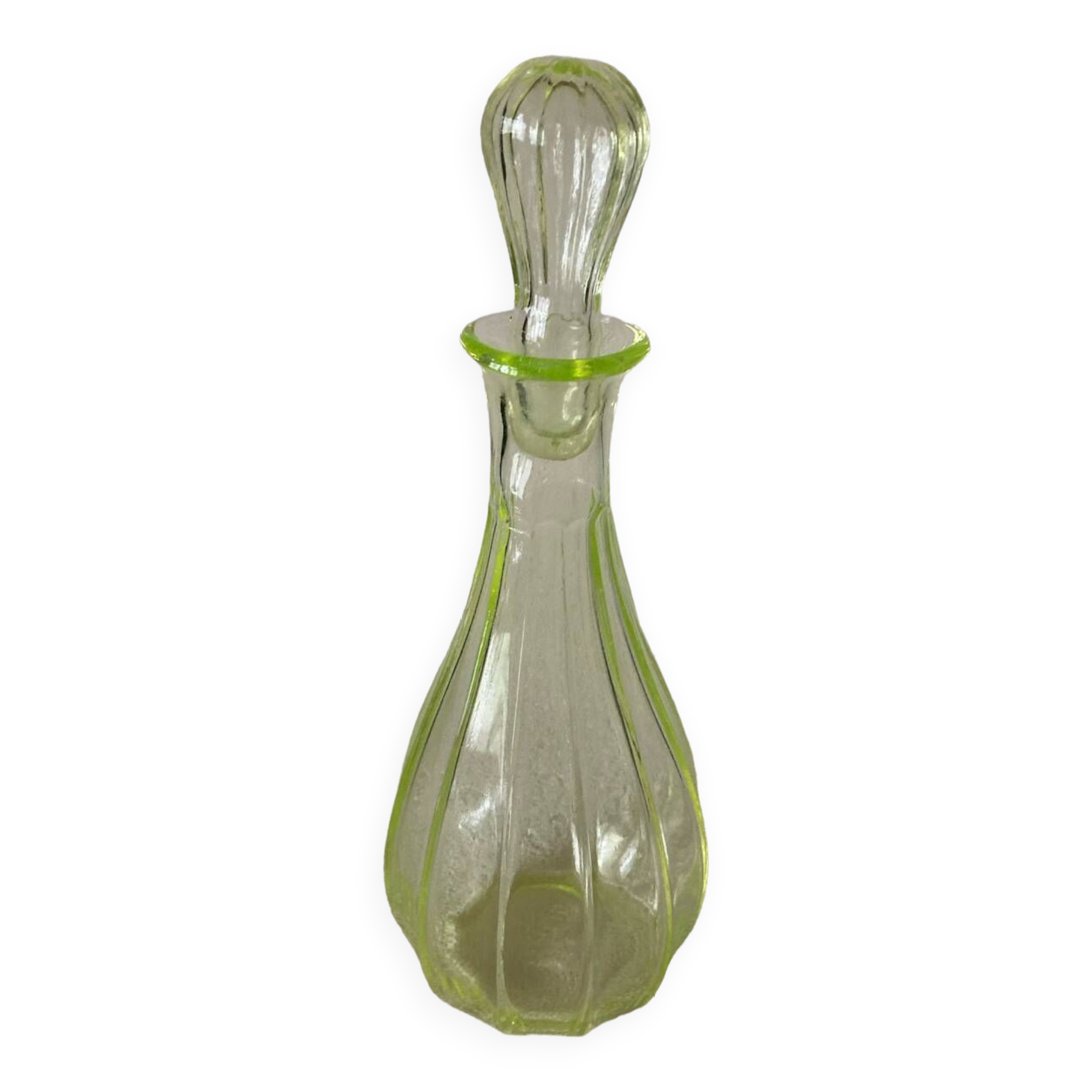 Small uraline carafe
