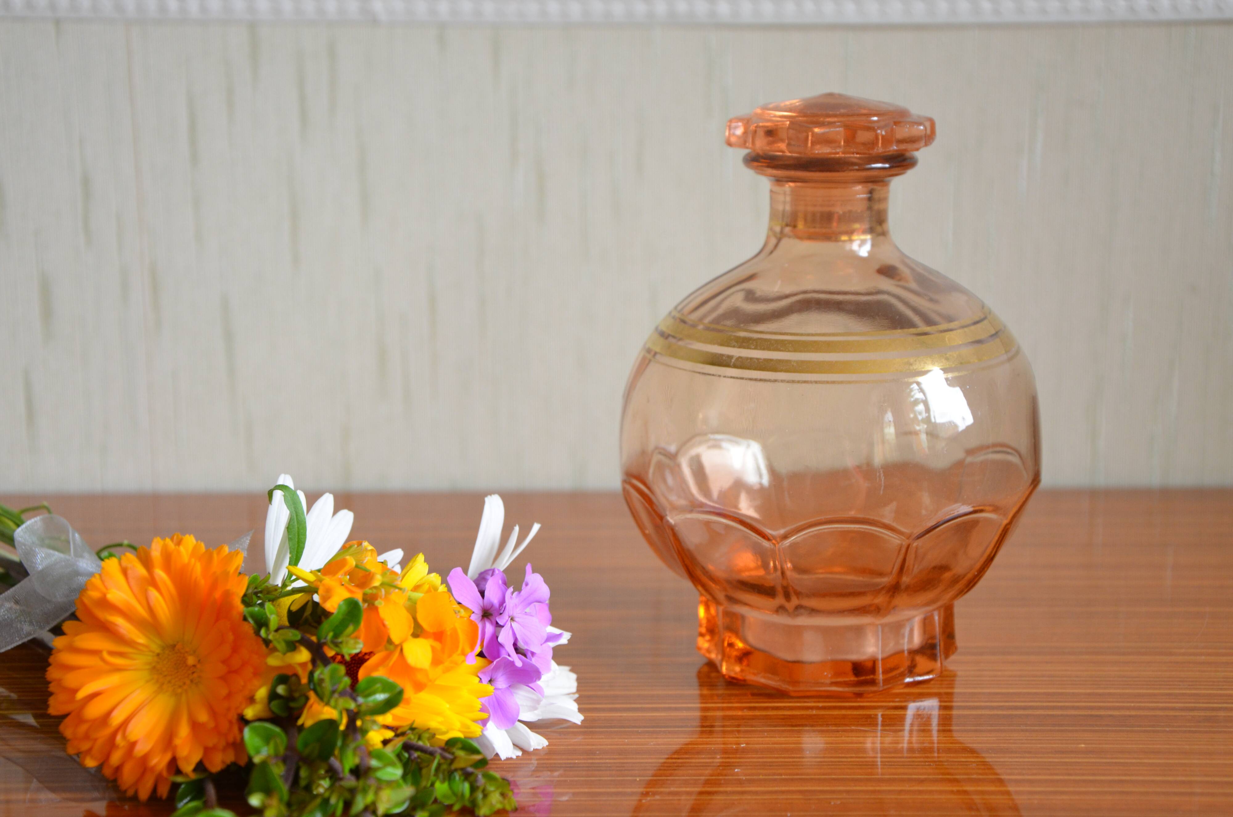 Art Deco pink carafe