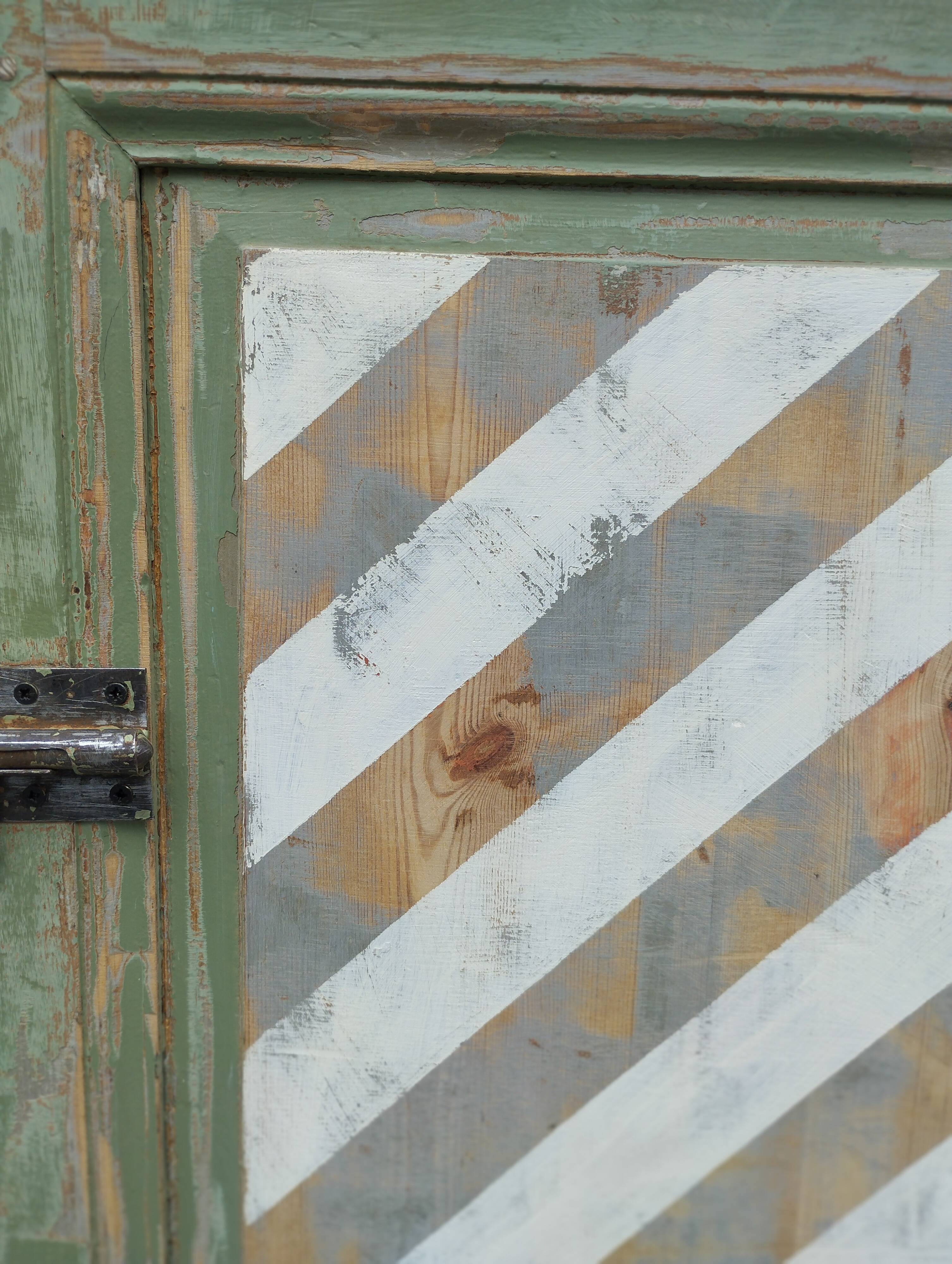 Large vintage olive green jam maker