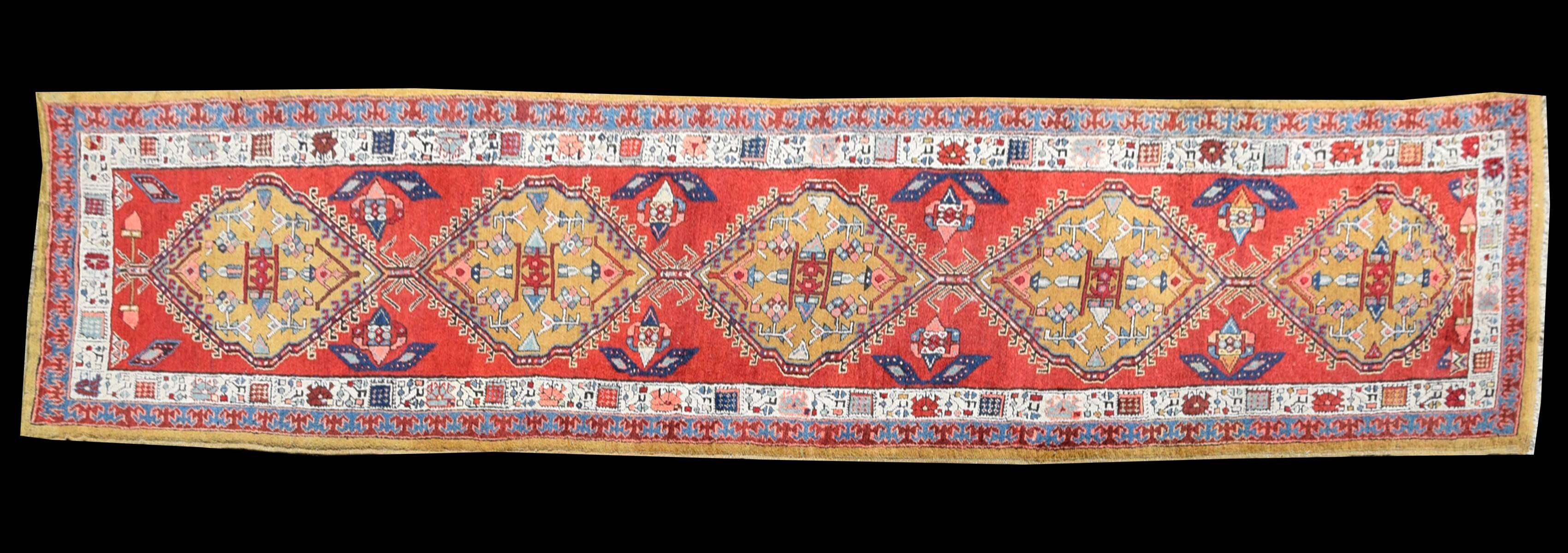 Persian Iran Sarab Runner Rug: 0.98 X 3.72 Meters - Handmade