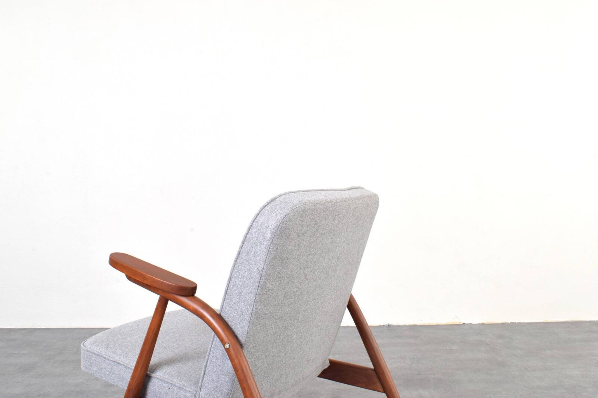 Fauteuil lounge polonais des années 1960.