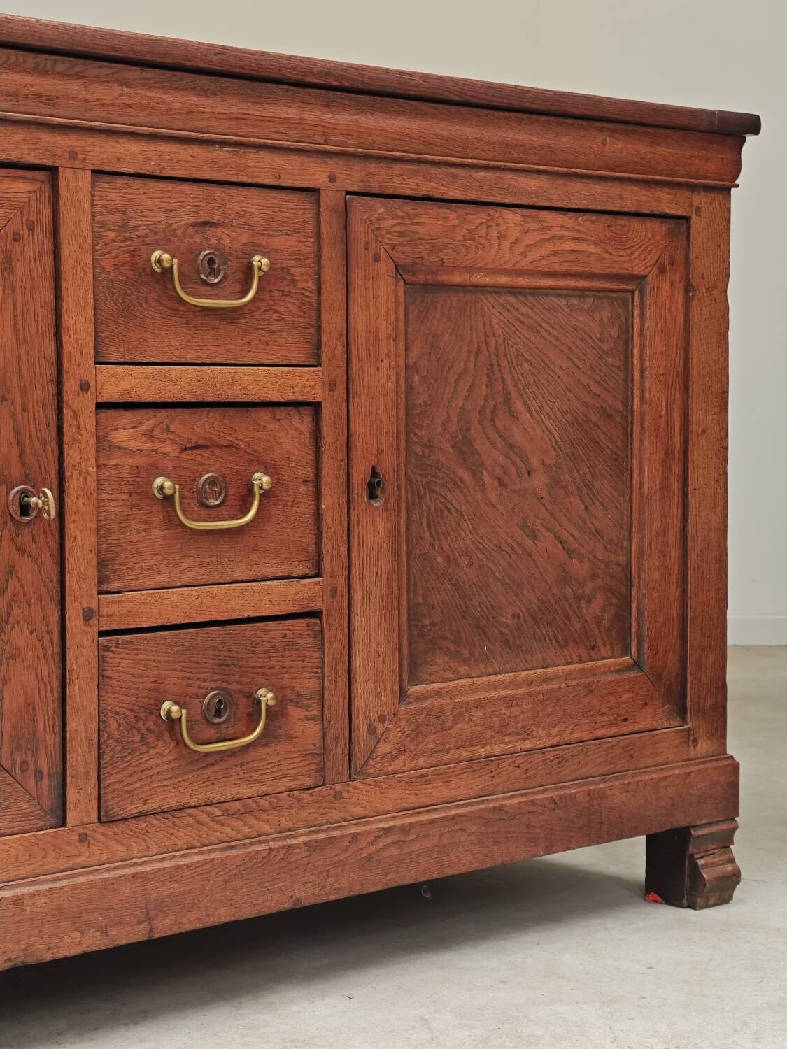 Antique solid wood workbench, dough cabinet from the 18th century.