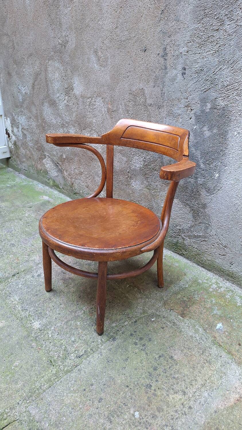 Fauteuil de nourrice en bois courbé début XXème