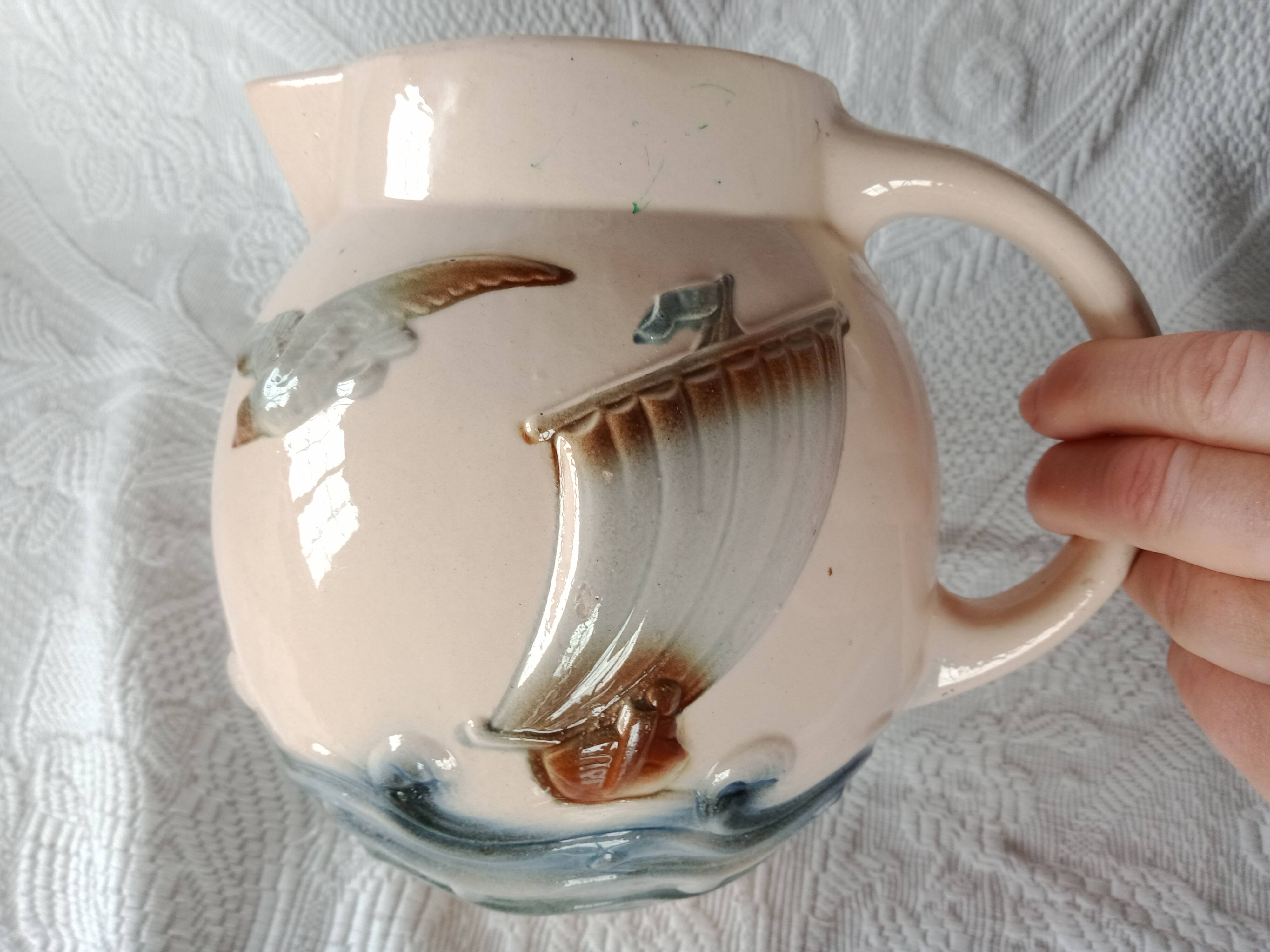 Pitcher jug - Digoin Sarreguemines - Sailboat on the waves and seagull