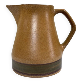 Stoneware carafe