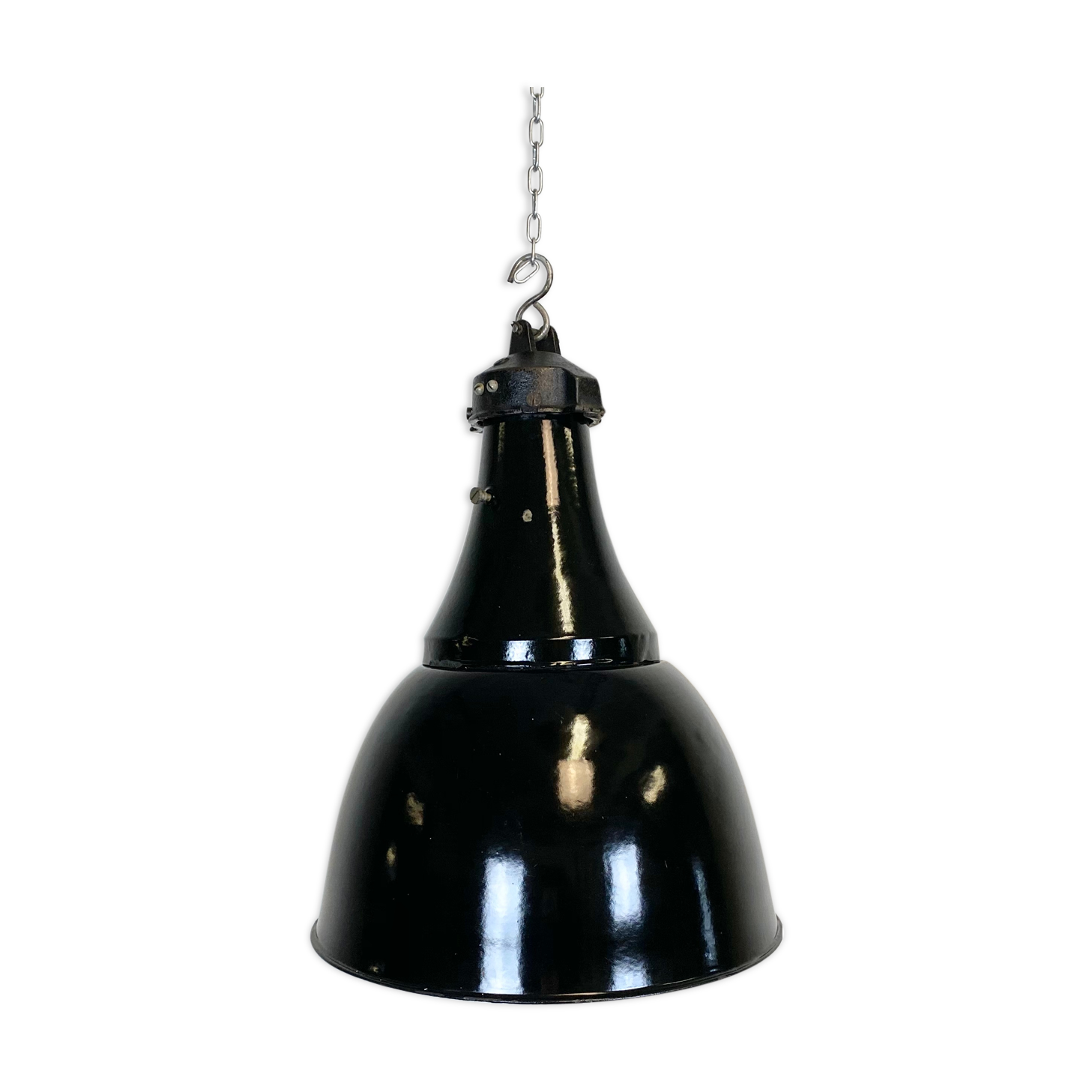 Industrial black enamel bauhaus pendant lamp, 1930s