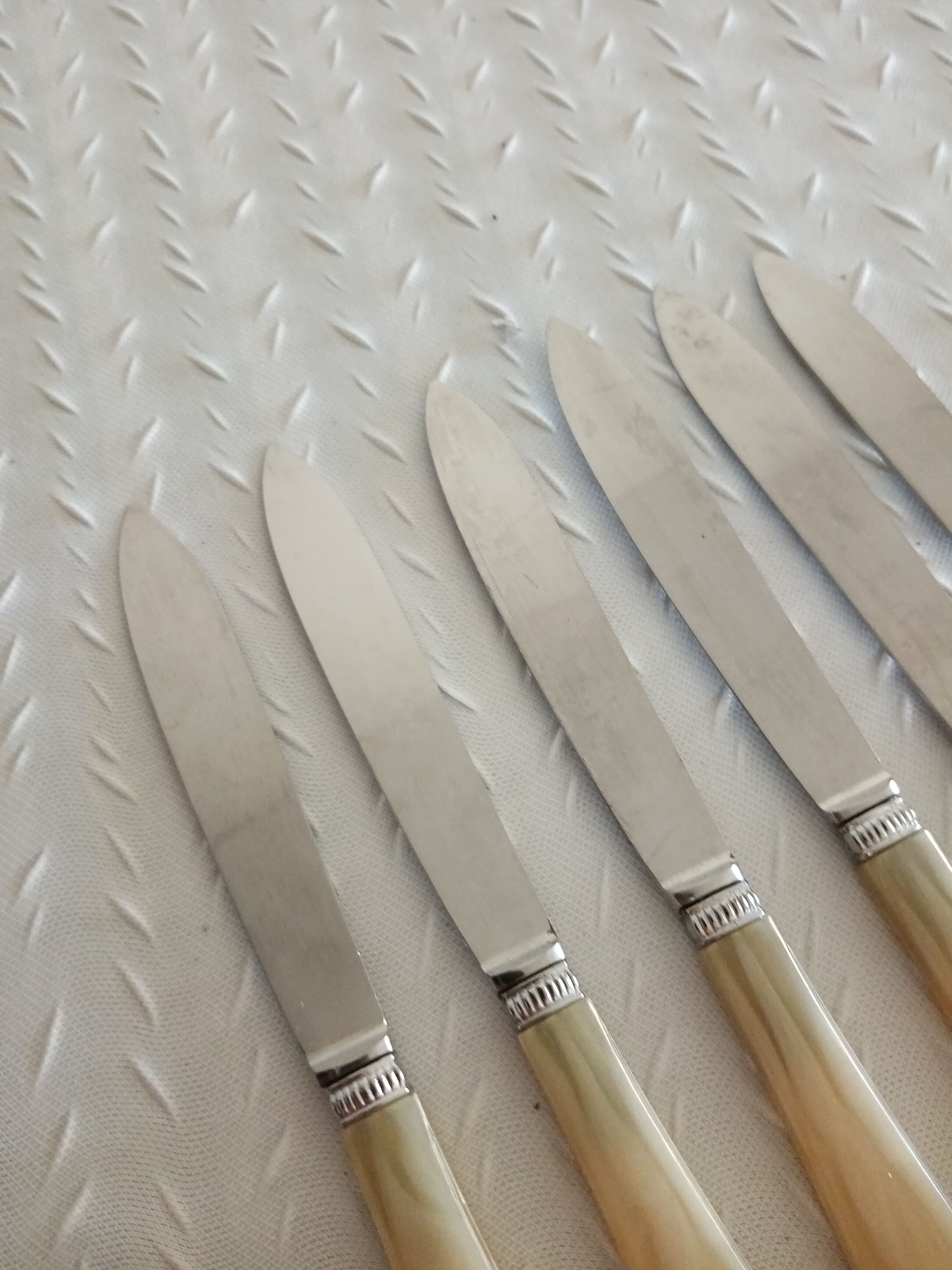 6 cheese knives, vintage