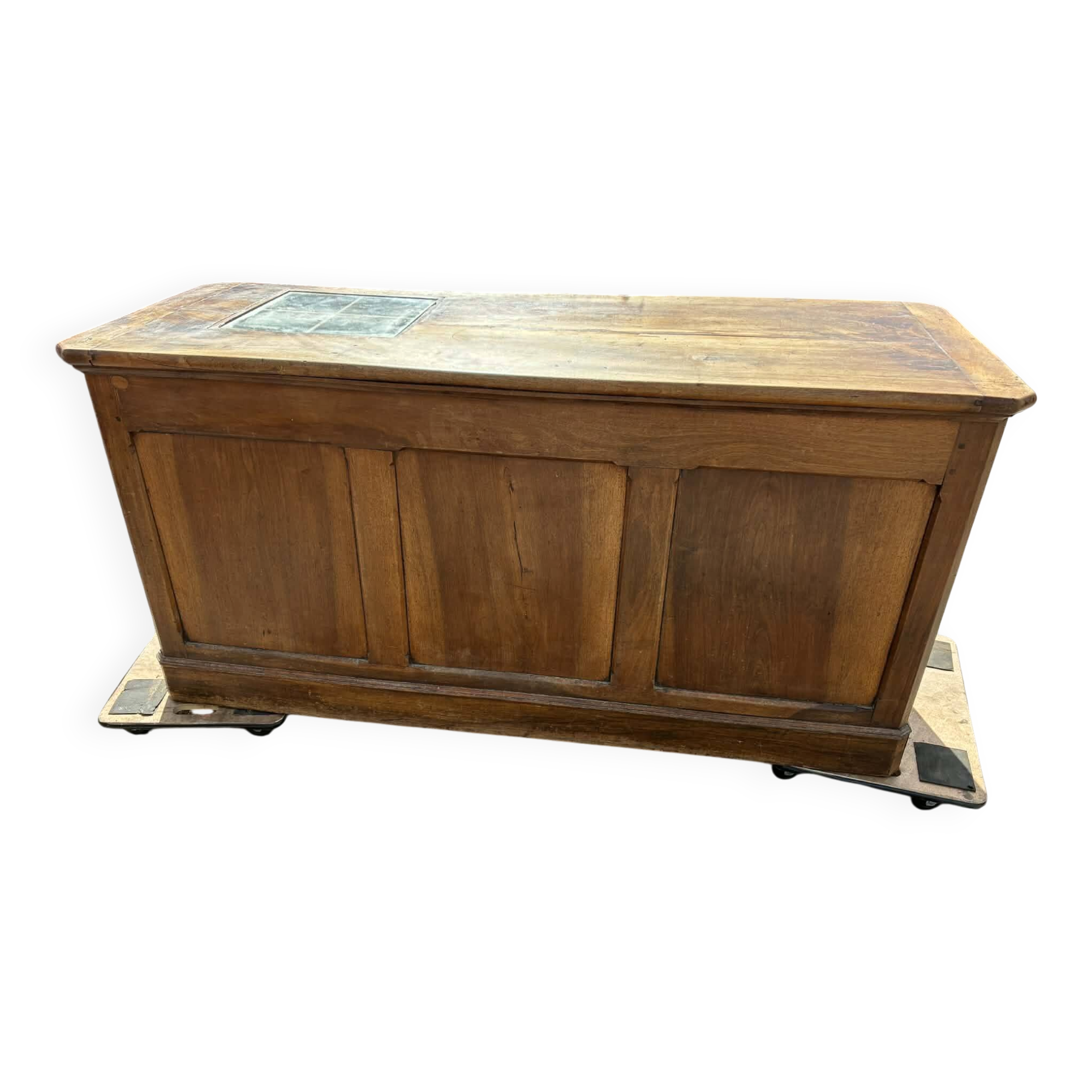 Commercial bank/Counter