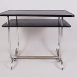 Table Bauhaus noire fabriquée dans les années 1930 en Allemagne