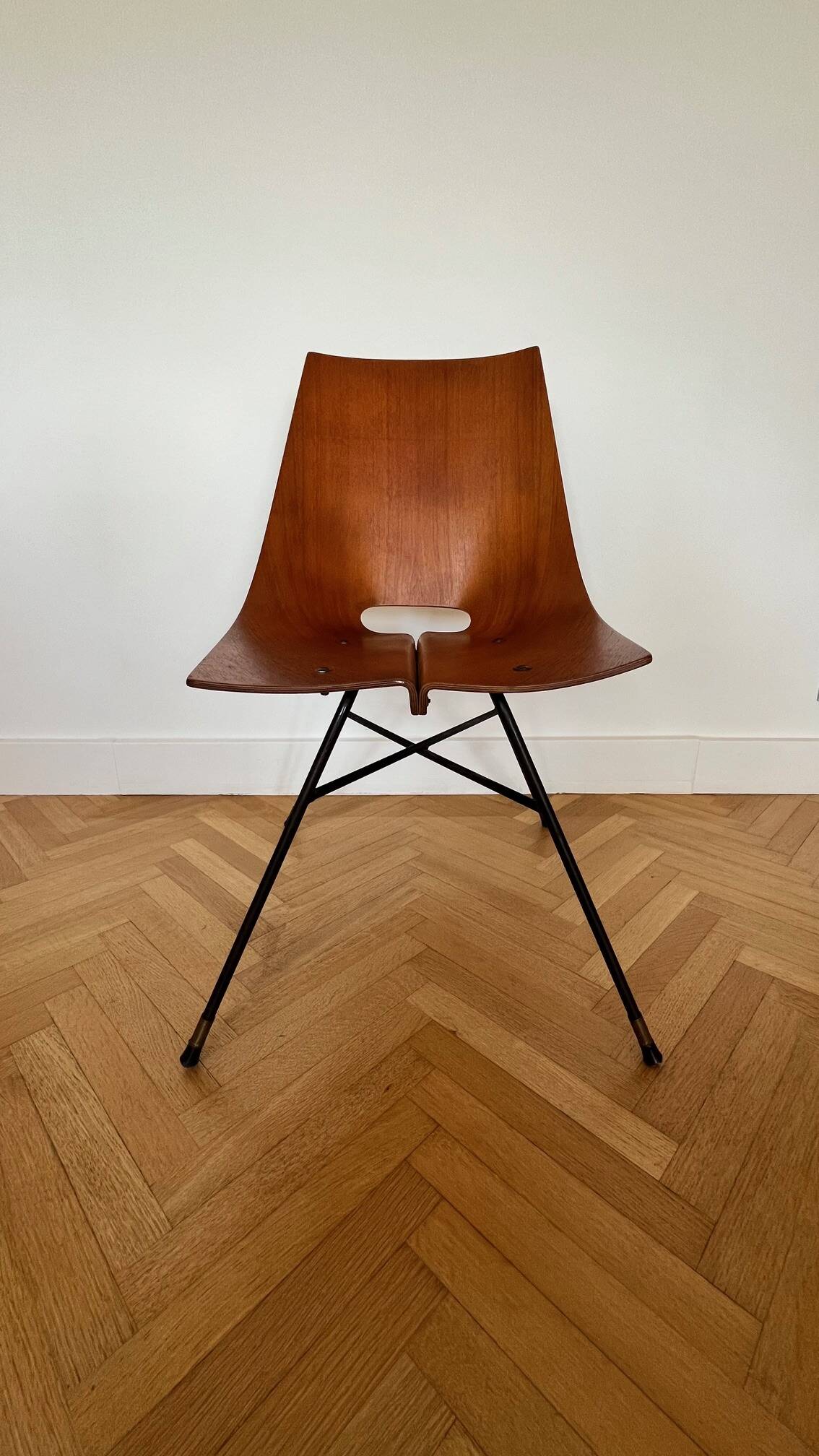 "Medea" chairs by Vittorio Nobili 1965