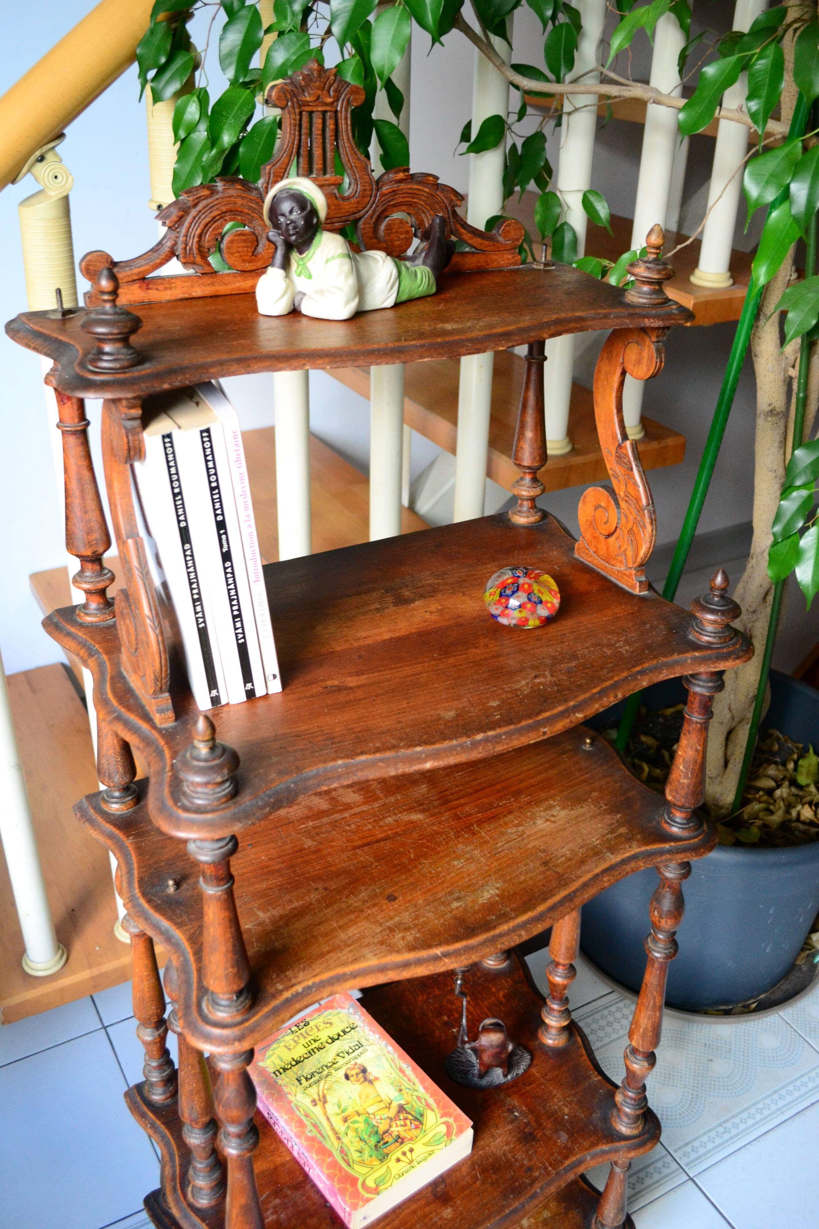 Wheels wood end bookcase