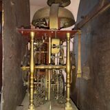 Pendule mouvement horloge hollandaise dite chaise époque 18eme