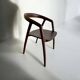 Chaise wabisabi en bois foncé 'Noélie'