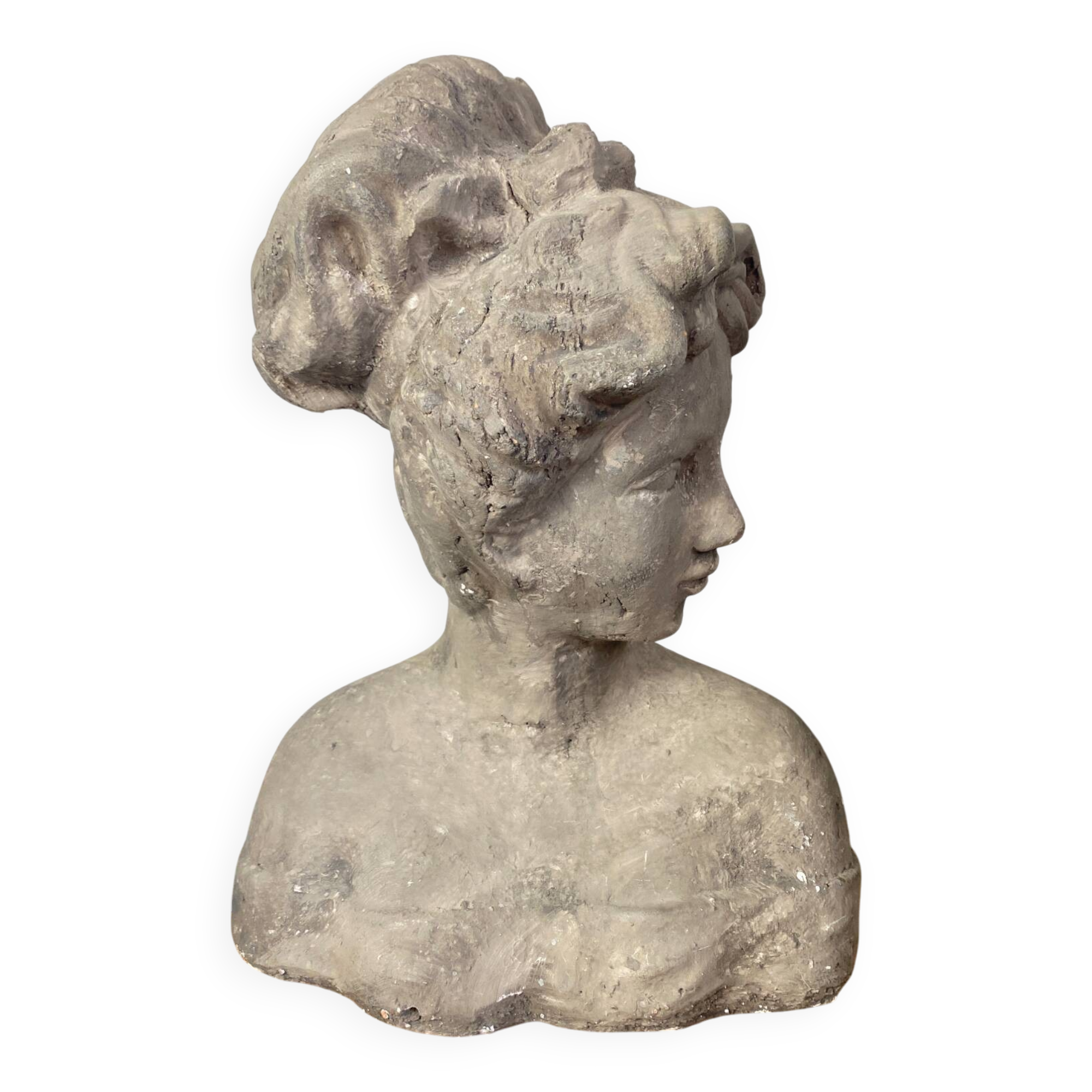 Buste de femme au chignon