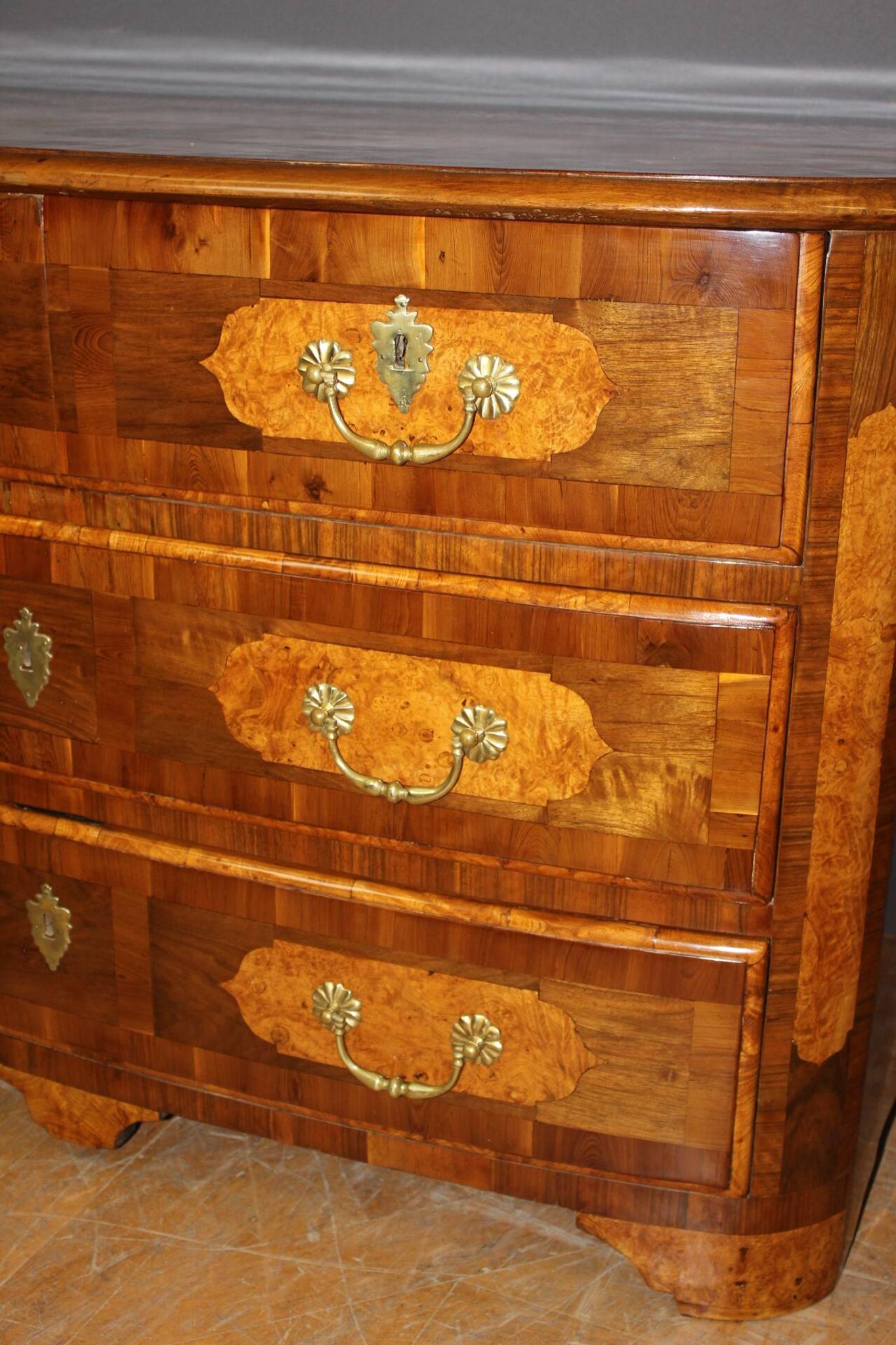 Commode Louyis XIV en marqueterie XVIIIe