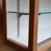 Vitrine murale années 50