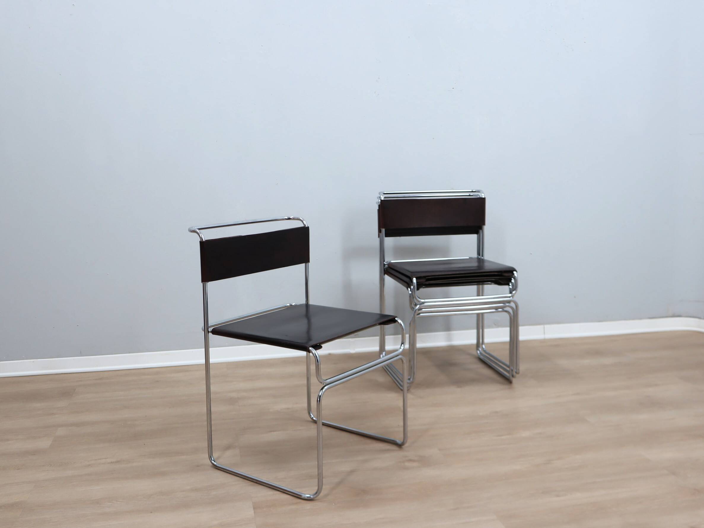 Ensemble de 4 chaises Giovanni Carini "Libellula" pour Planula, Italie, années 1970.
