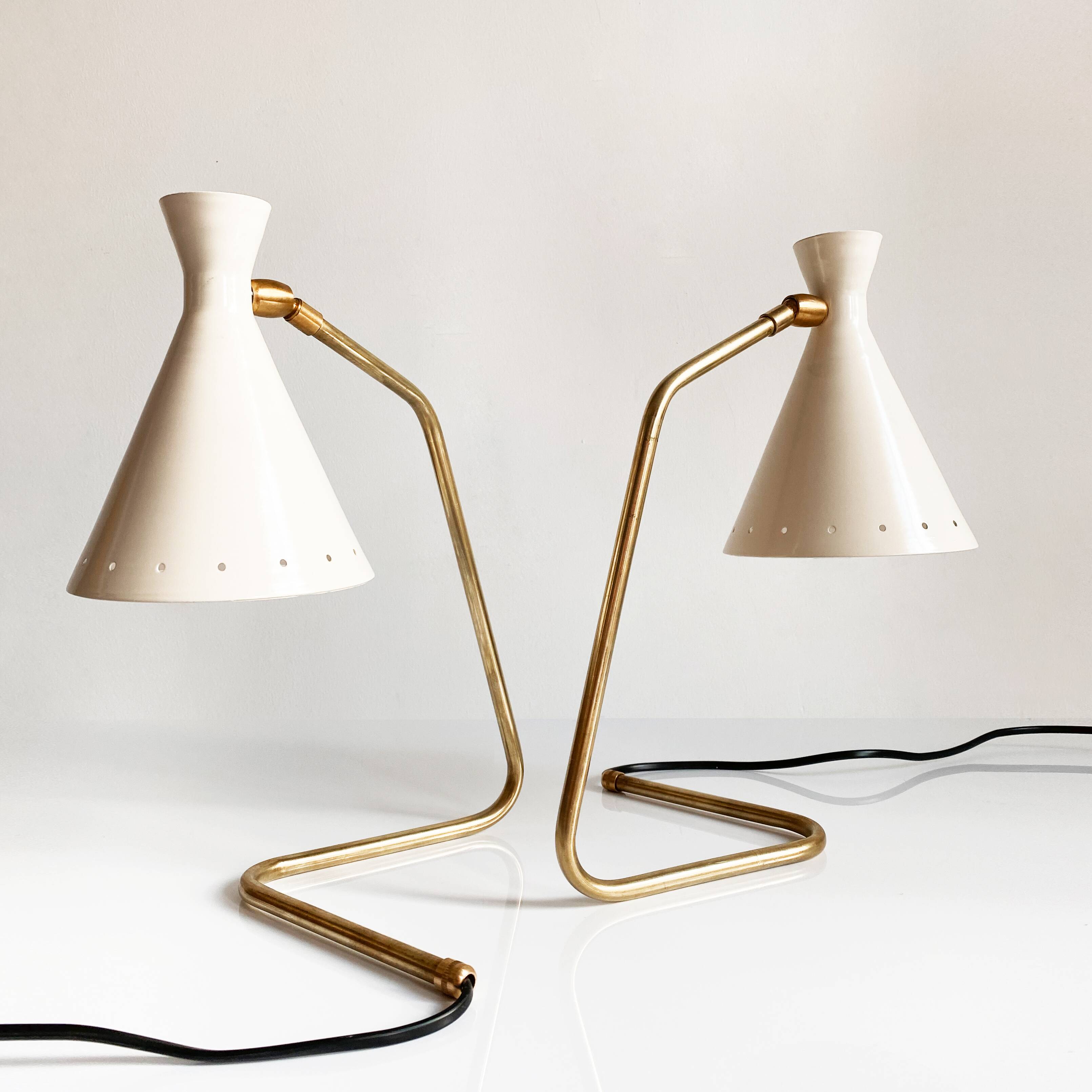 Pair of Italian "cocotte" lamps. 1950s design.