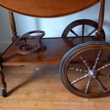 Serving rolling table