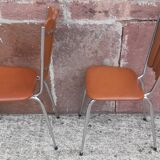 2 “Pétal” chairs from Soudévinyl