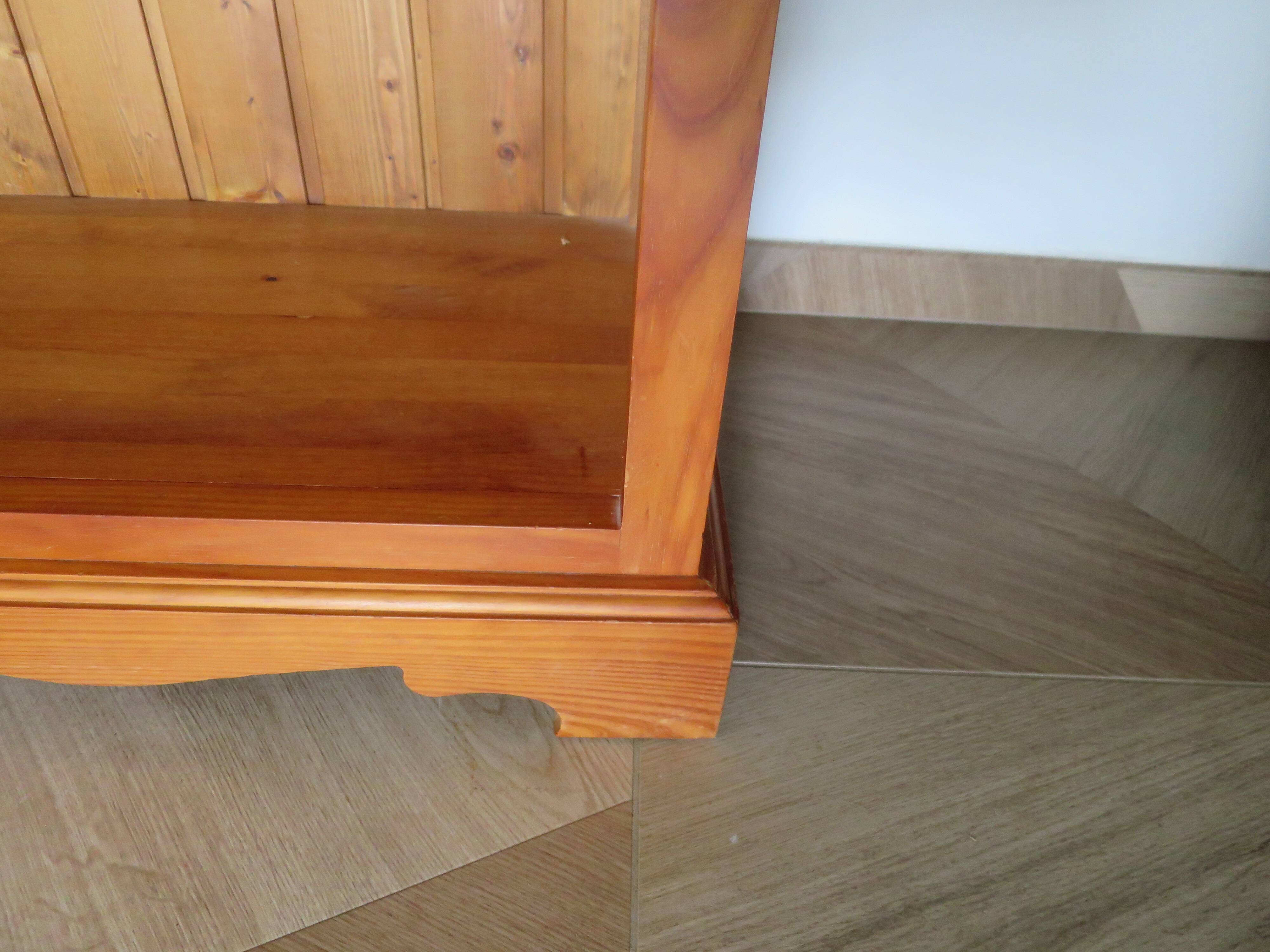 Beautiful bookshelf - solid pine - 5 shelves - country style - natural colour