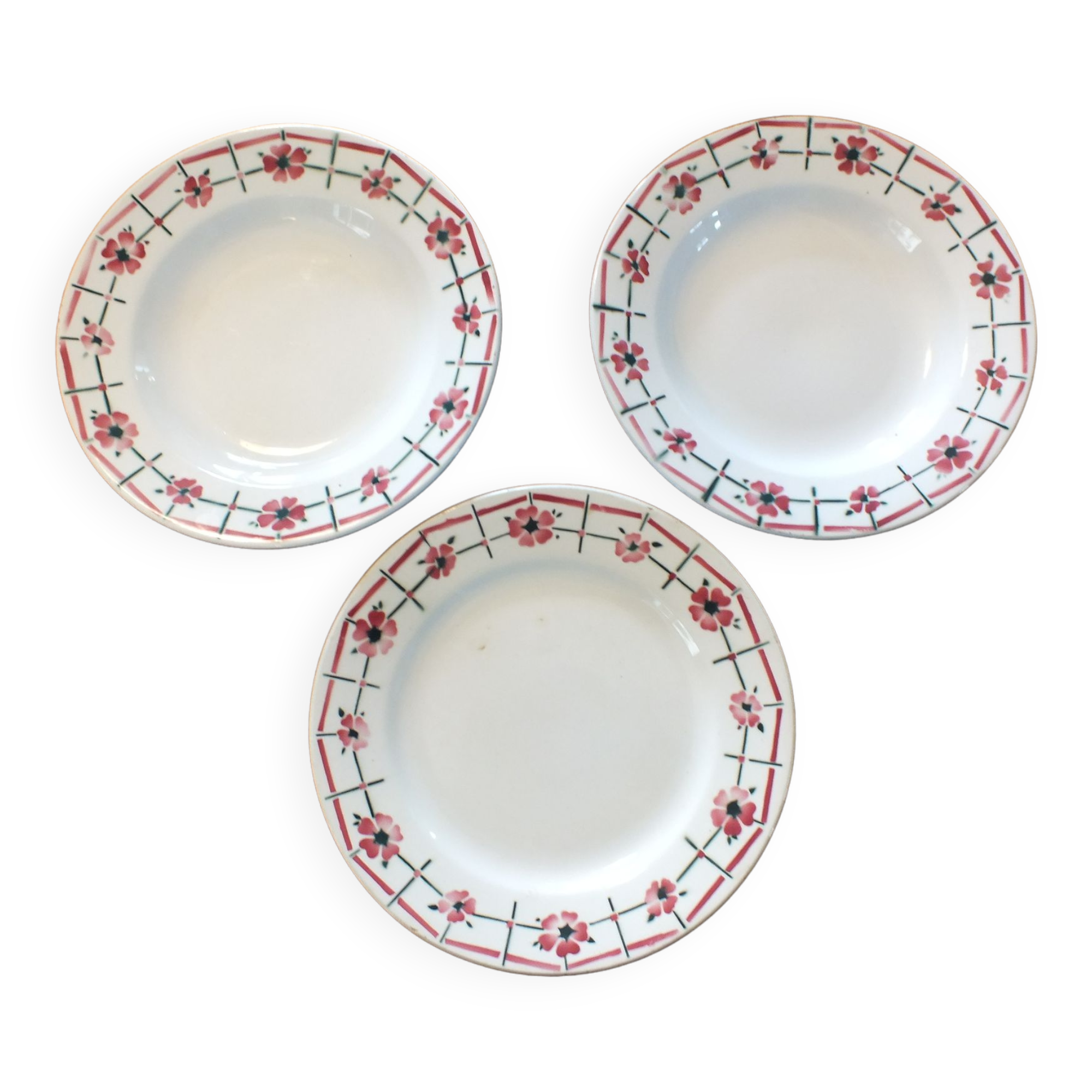 3 plates St Amand Céranord model Monique