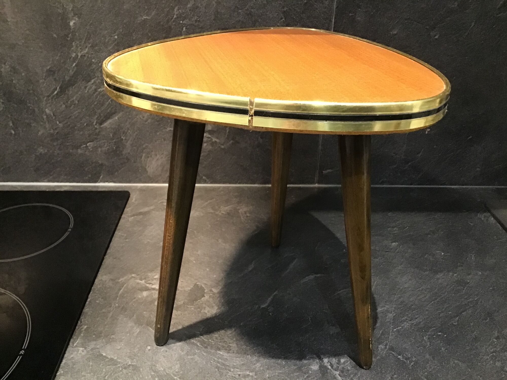 Formica pedestal small vintage coffee table tripod door plant midcentury 50s formica
