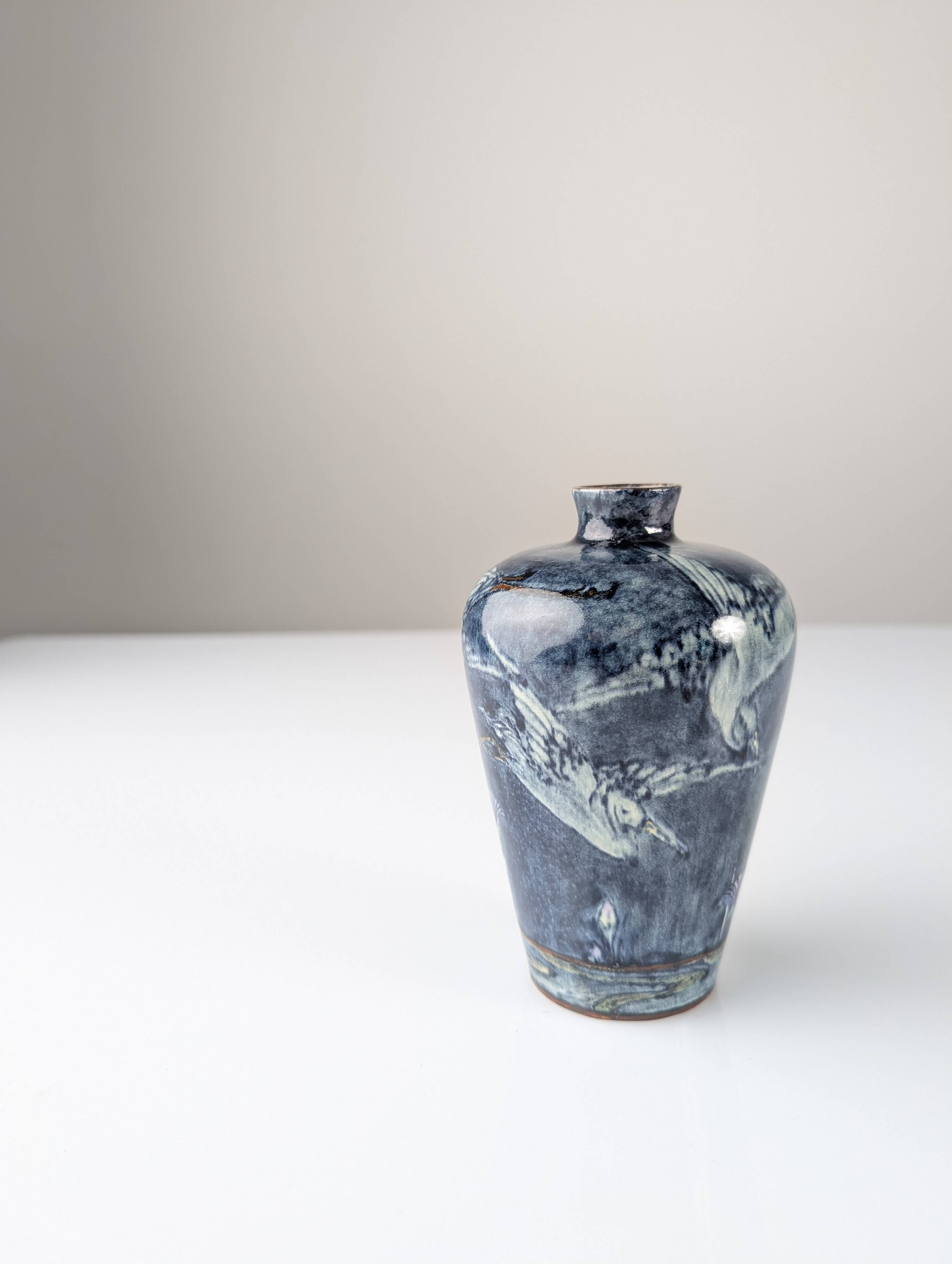 Art Nouveau Vase Herons and Flowers, J.W. Mijnlieff, Holland Utrecht 1900s