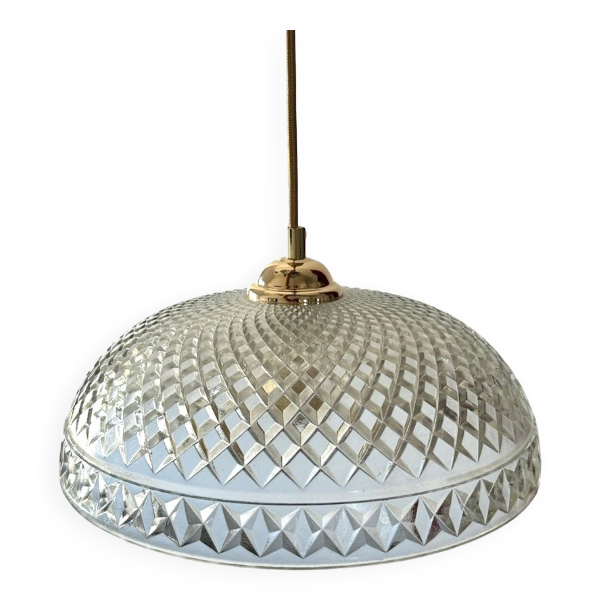 Vintage suspension in chiseled glass