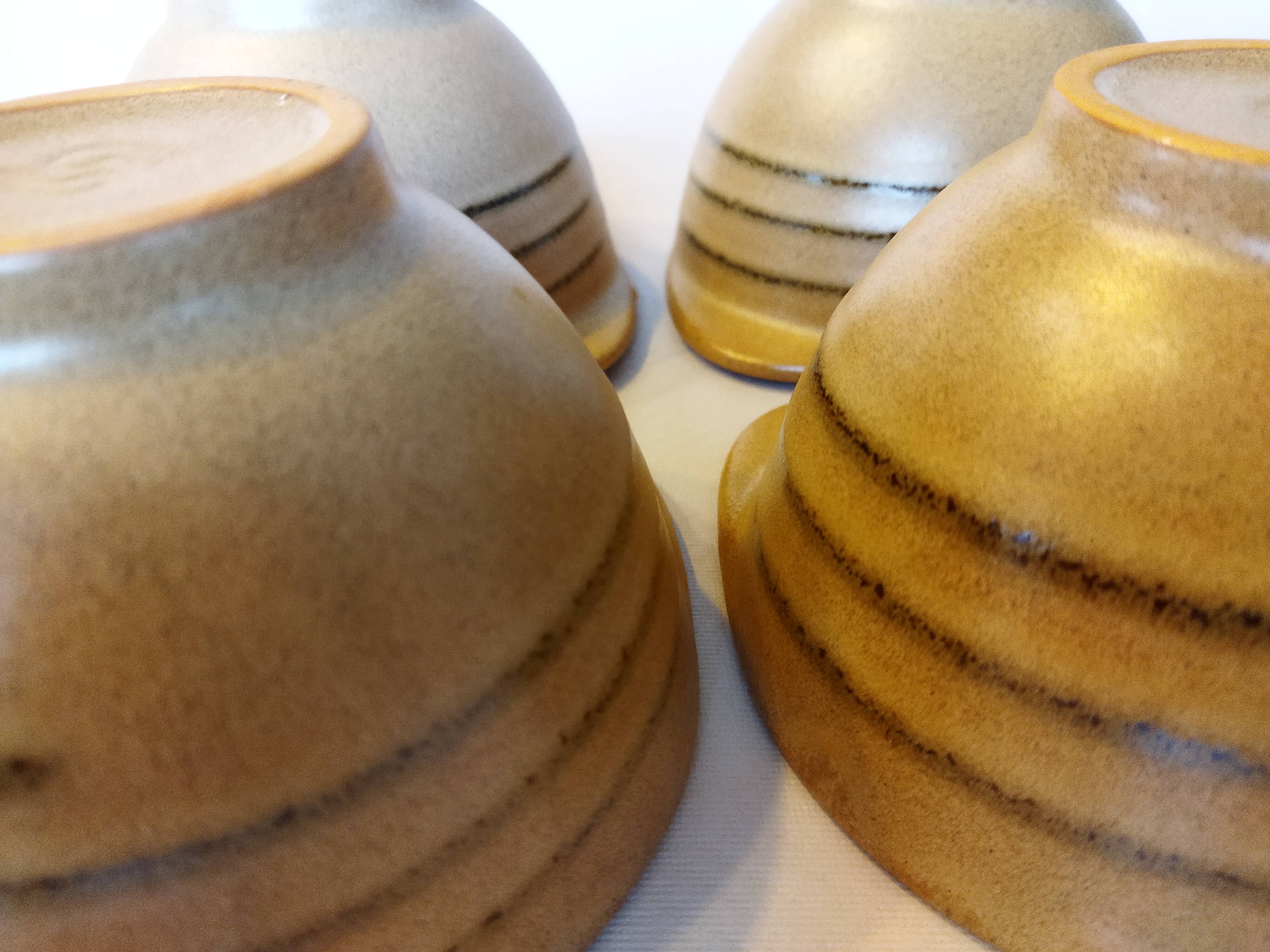 4 ear bowls in Sarreguemines sandstone