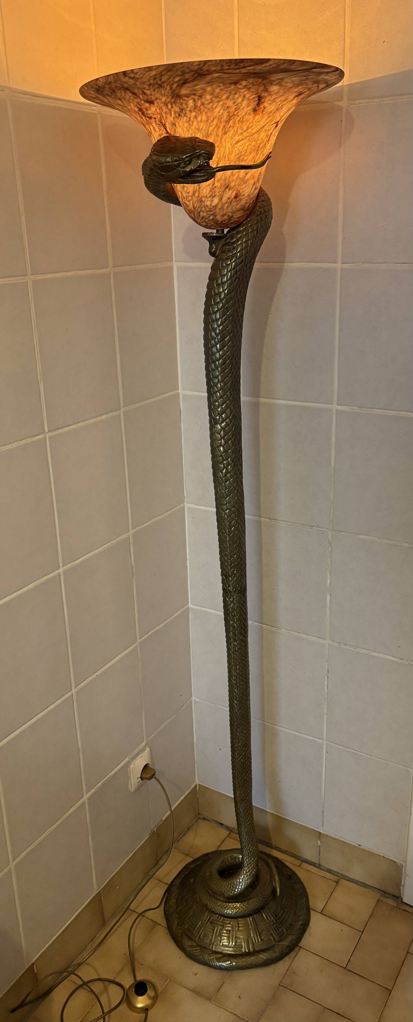 Tentacion Floor Lamp in Bronze and Opaline Edgard Brandt