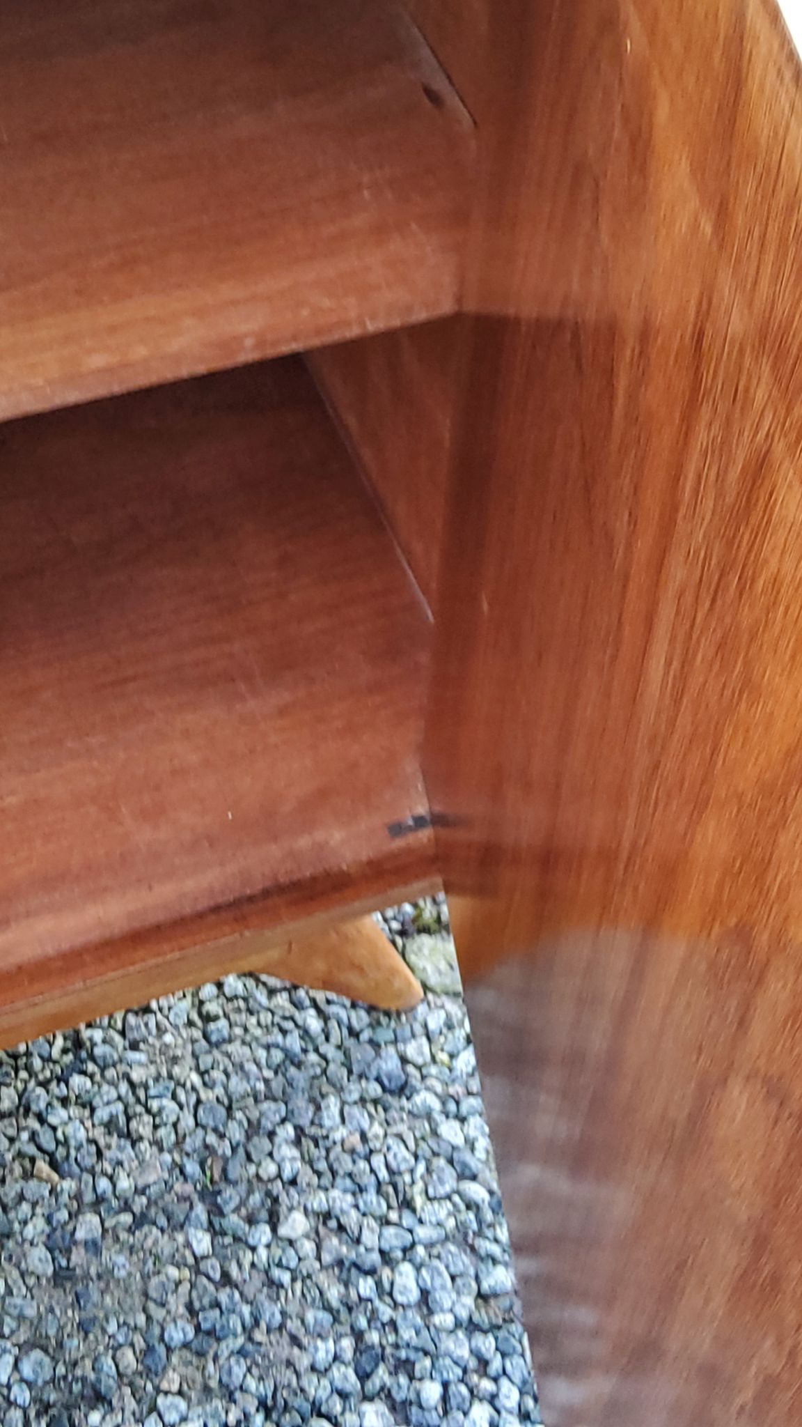 Enfilade of the 50s in oak and mahogany feet compass