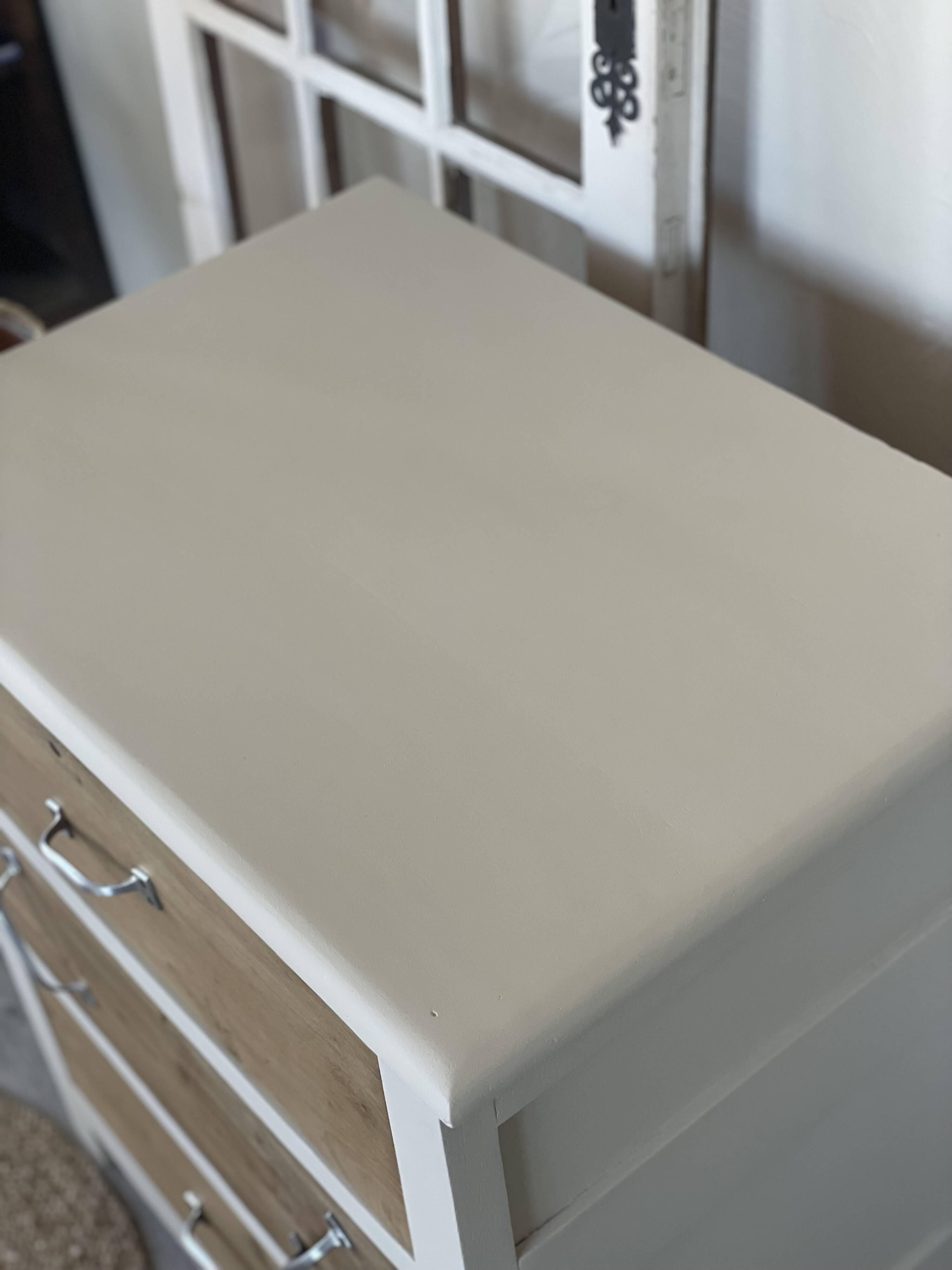 Eugenie chest of drawers