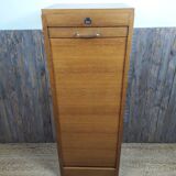 Curtain filing cabinet