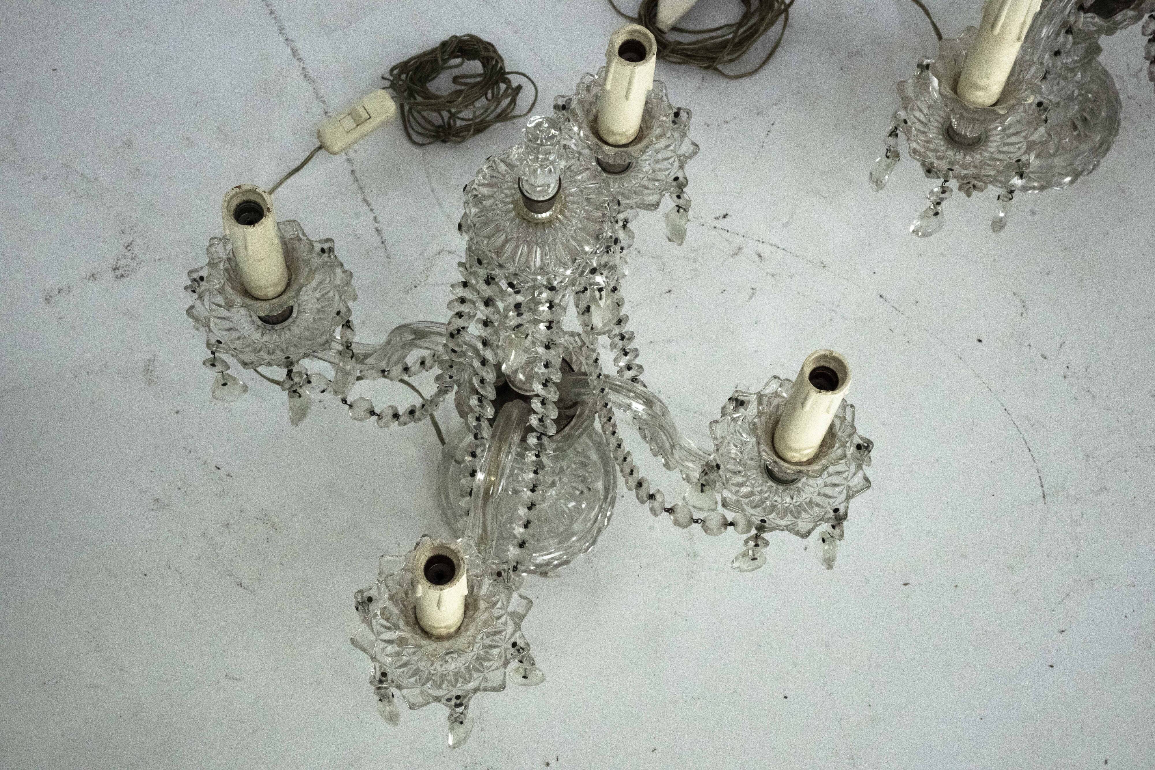 Lampes de table en cristal Maria Theresa avec candélabres. Ensemble de deux. Italie, années 1940.
