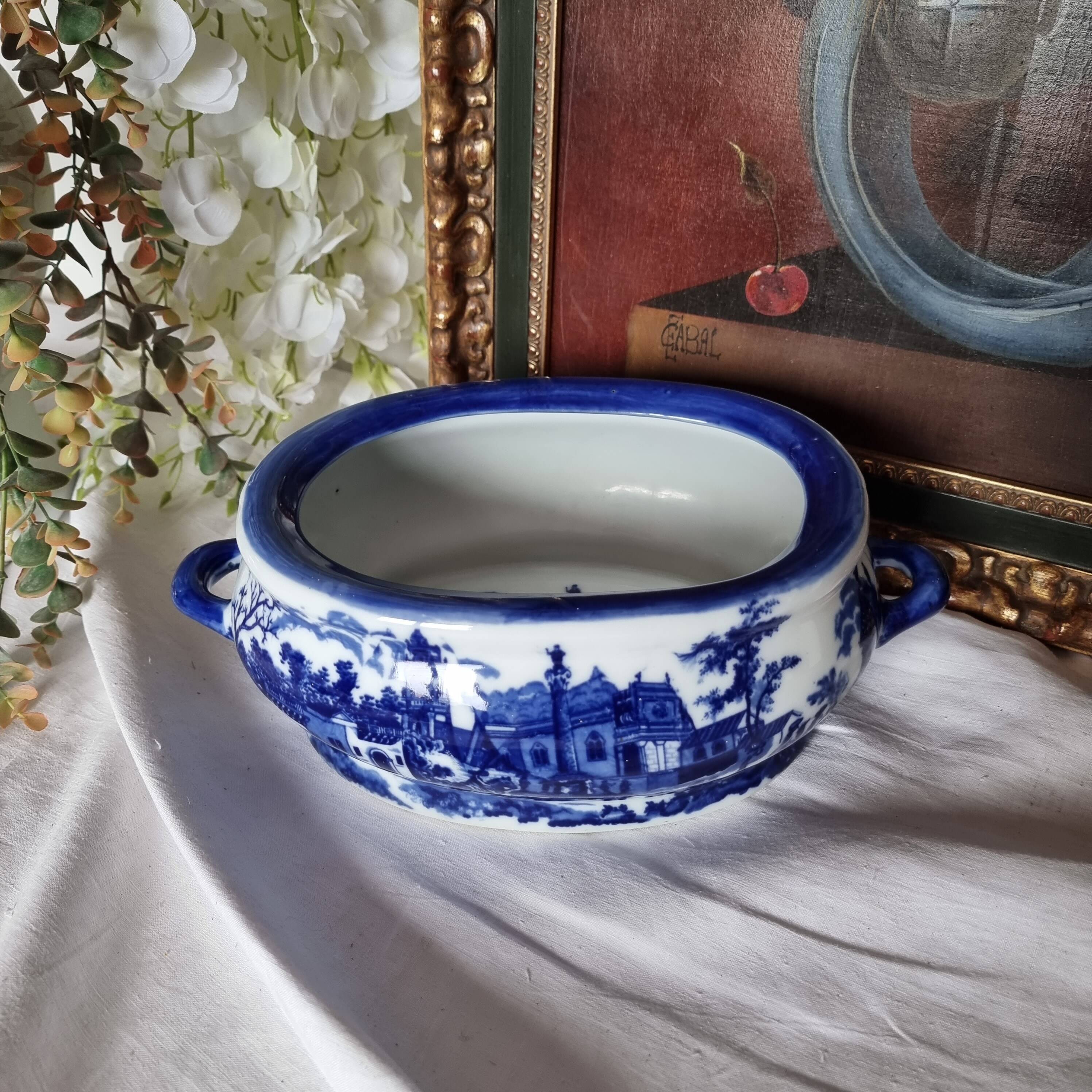 English porcelain flower pot or planter, blue Victorian landscape