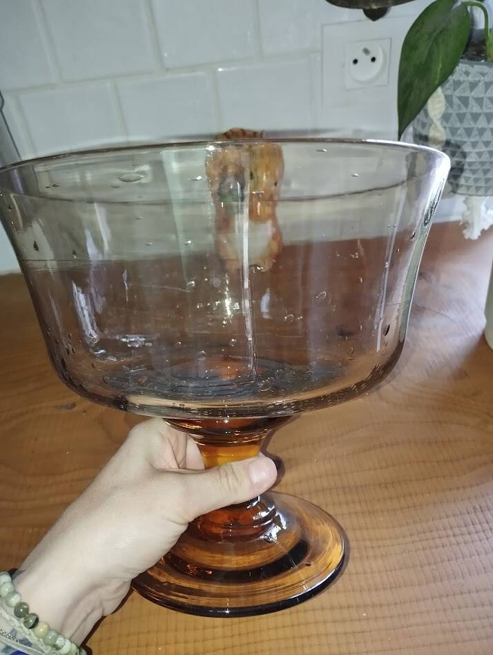 Large fruit bowl or amber blown glass sangria – 1950s/60s