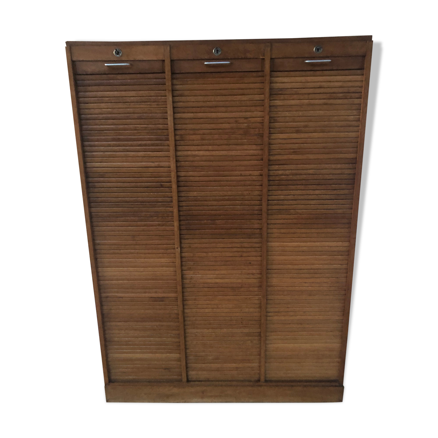 Cabinet binder oak curtains
