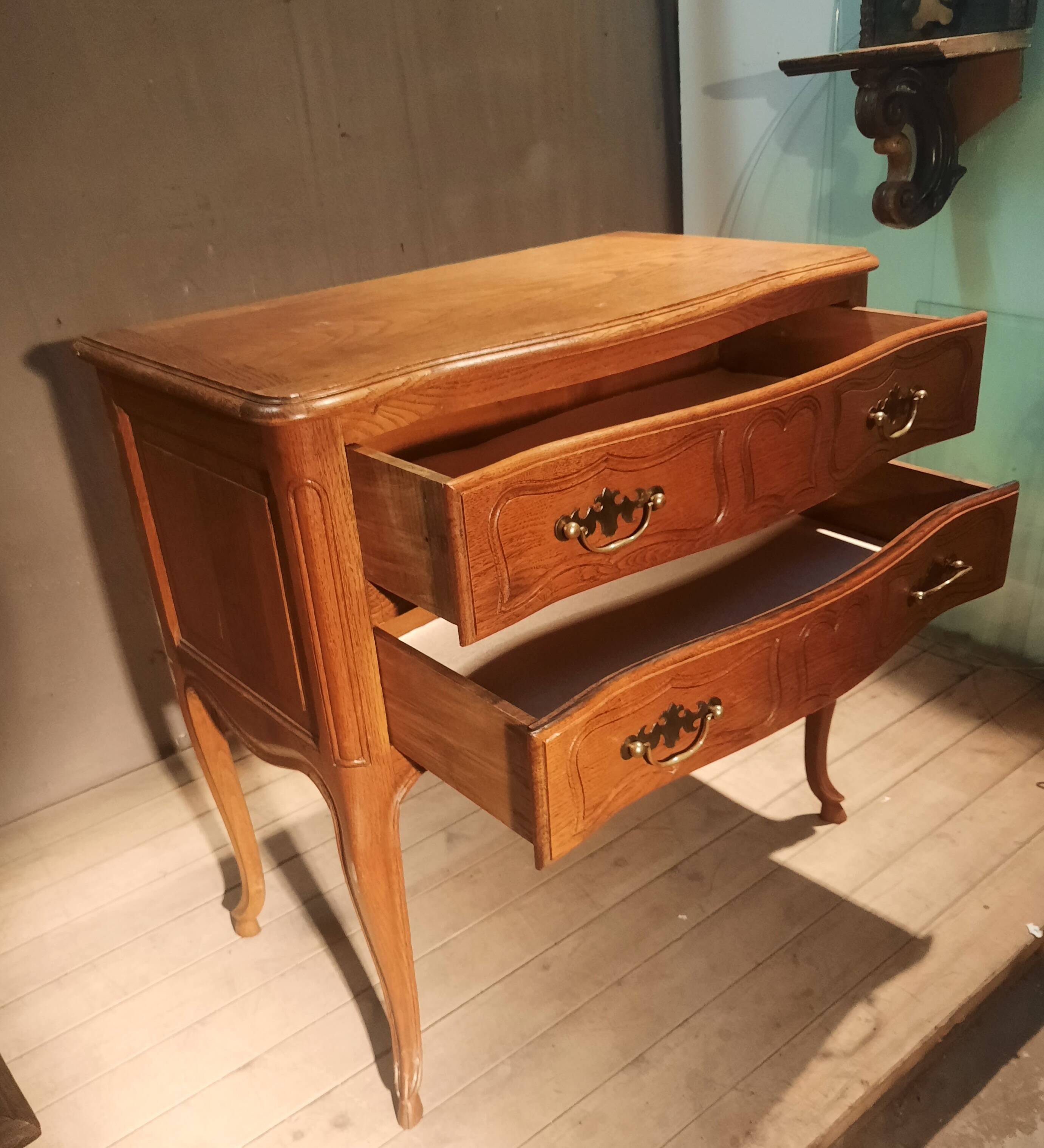 Louis XV style solid oak chest of drawers