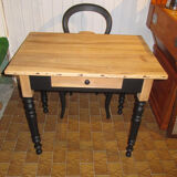 Bureau en noyer avec sa chaise