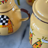 Enamelled sheet metal tea set