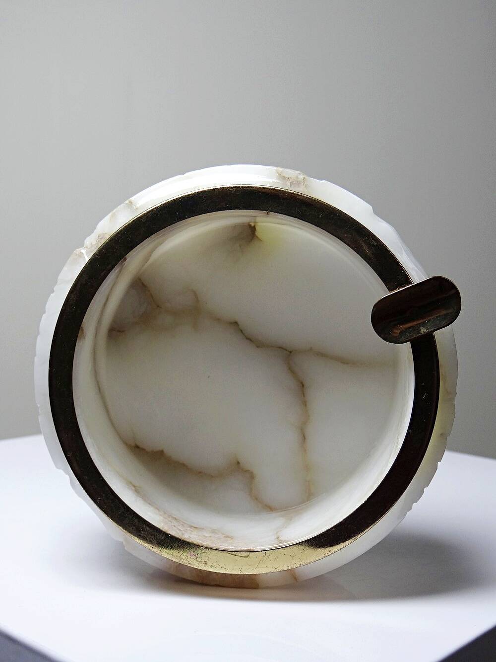 Small alabaster ashtray, vintage Hollywood Regency/Mid Century.