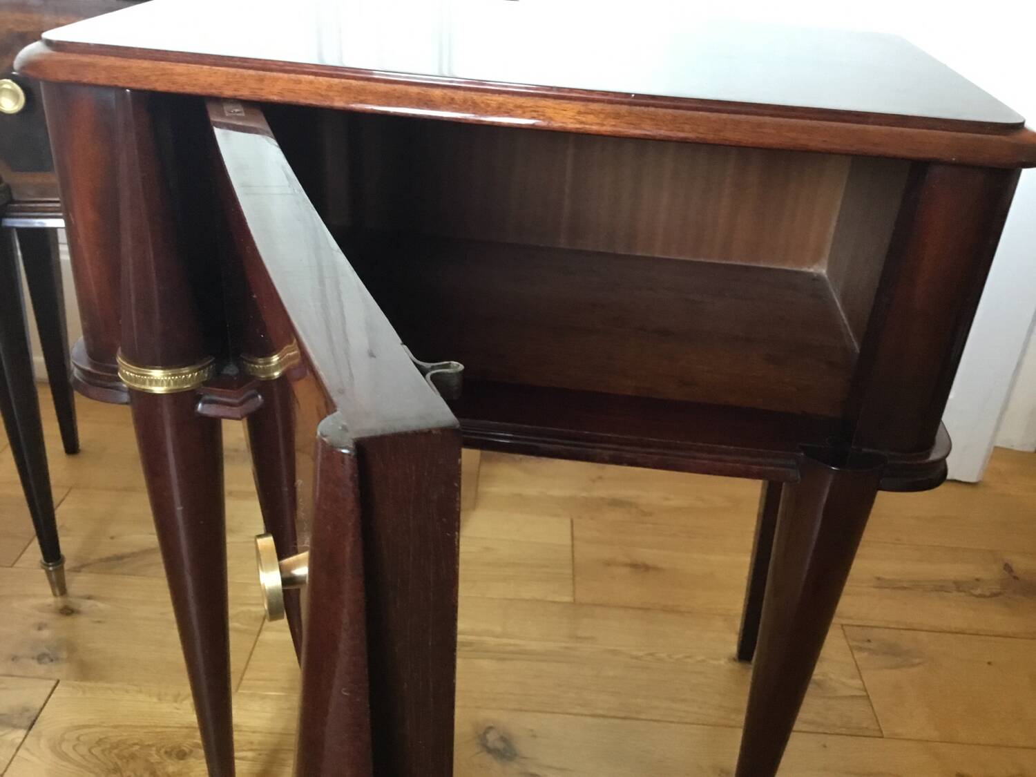 Pair of Italian bedside tables