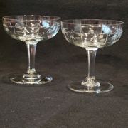 4 Antique Champagne Glasses In Engraved Crystalline