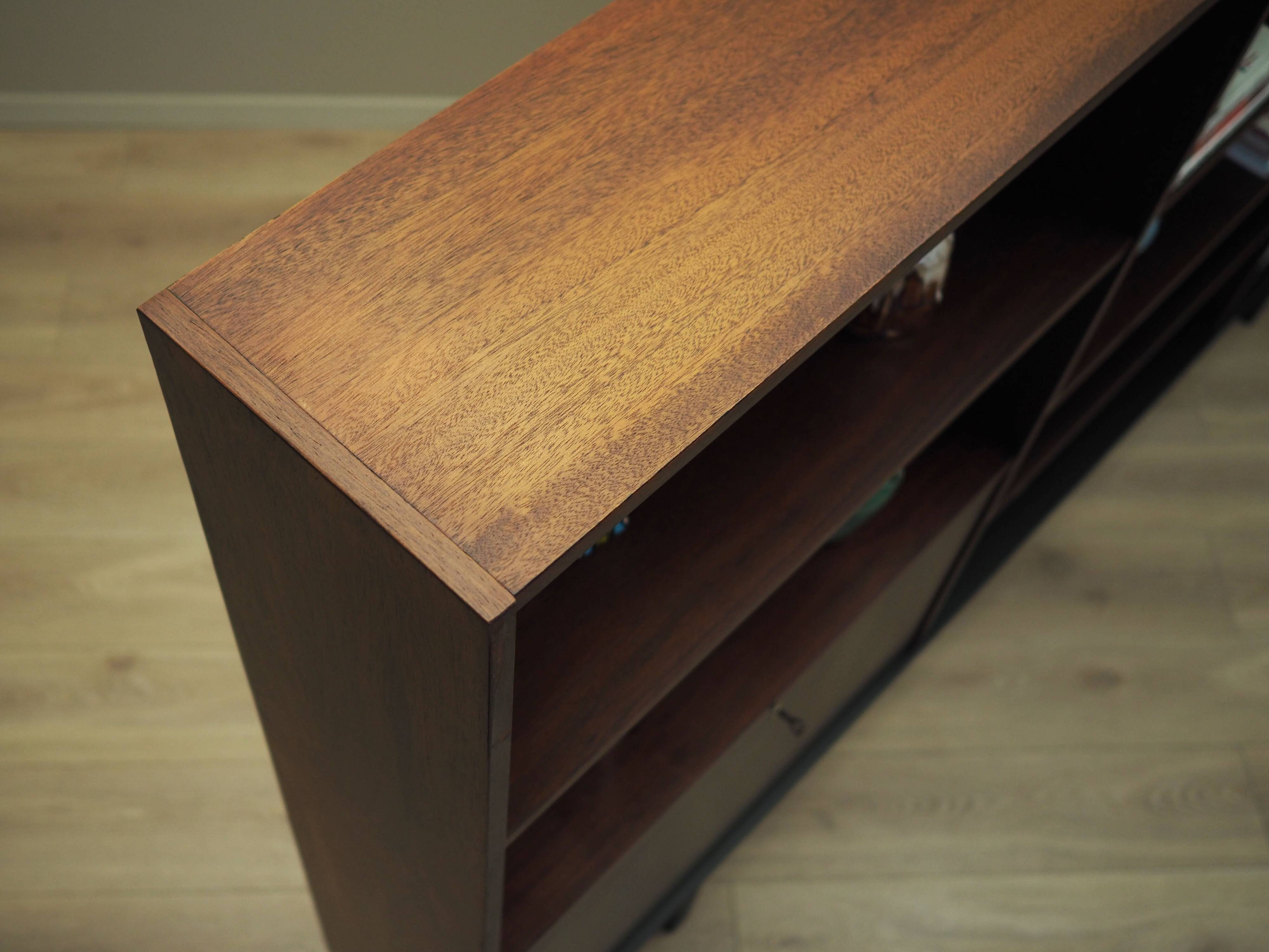 Rosewood bookcase, Danish design, 1970s, production: Farsø Møbelfabrik