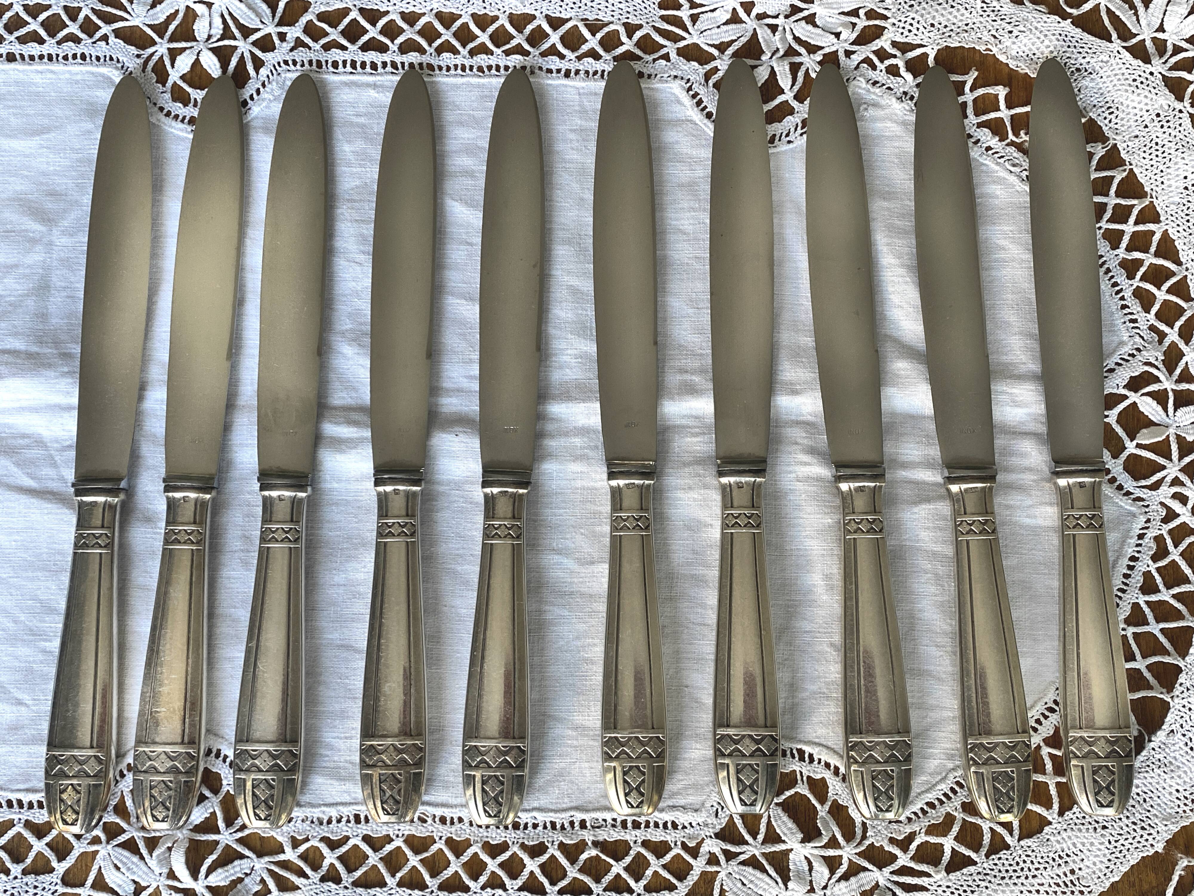 10 silver-plated metal table knives, Grand Prix de Monaco model - Art Deco