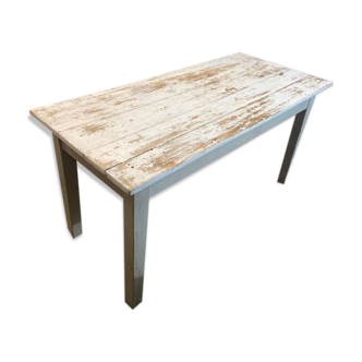 White patinated table