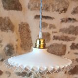 Suspension in white lace opaline, sky blue cable.